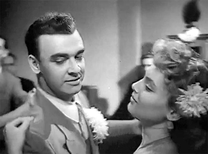 Кадр из фильма Жизнь прошла мимо кадр Жизнь прошла мимо 11