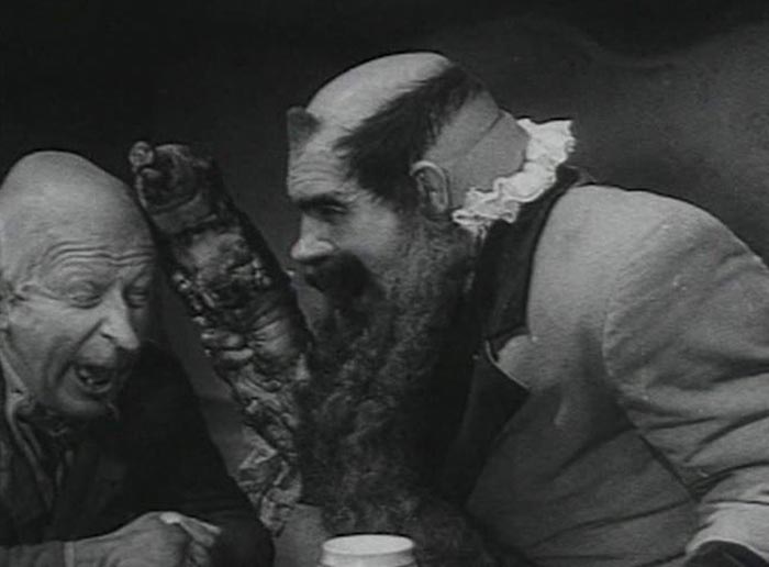 Кадр из фильма Золотой ключик кадр Золотой ключик 5