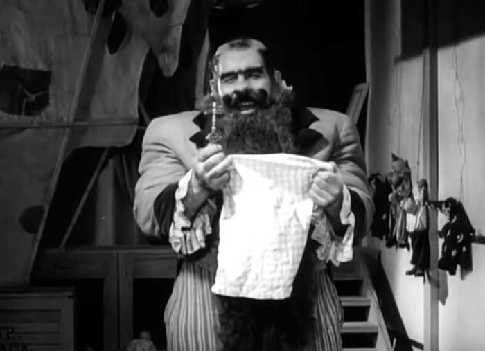 Кадр из фильма Золотой ключик кадр Золотой ключик 9