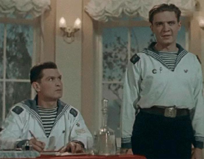 Кадр из фильма Звёзды на крыльях кадр Звёзды на крыльях 5