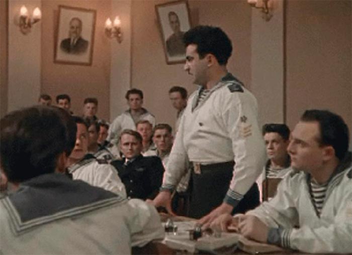 Кадр из фильма Звёзды на крыльях кадр Звёзды на крыльях 11