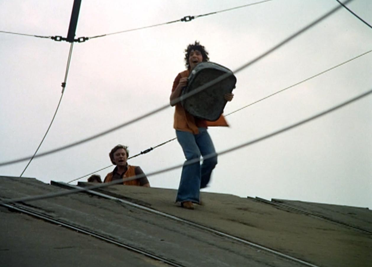 кадр Невероятные приключения итальянцев в России 22