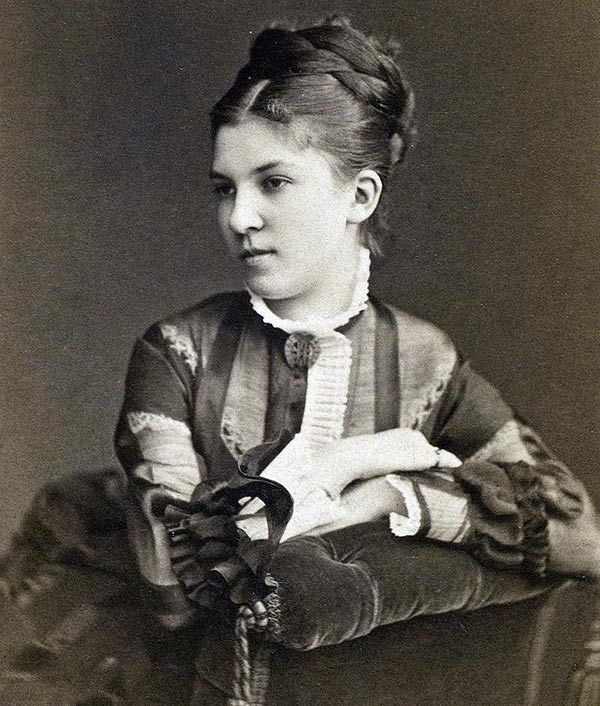 Мария Савина первая исполнительница роли Ларисы