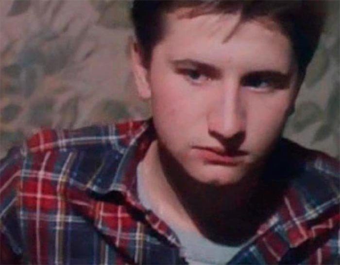 Кадр из фильма Под знаком Красного креста кадр Под знаком Красного креста 11