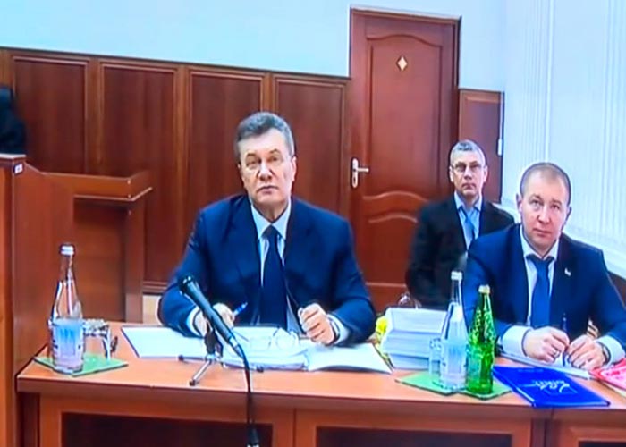 Янукович в суде