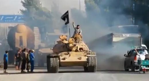 ИГИЛ танковый парад