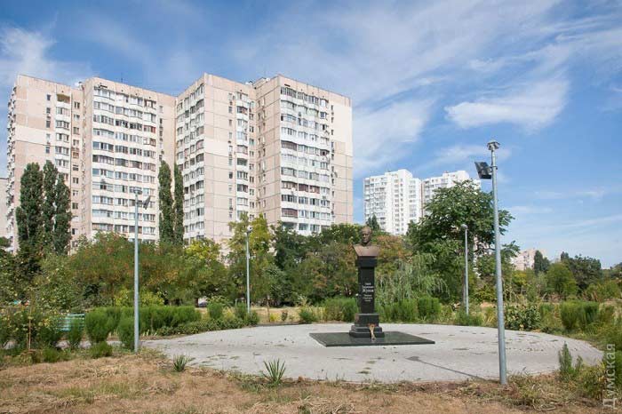 Одесса памятник Жукову