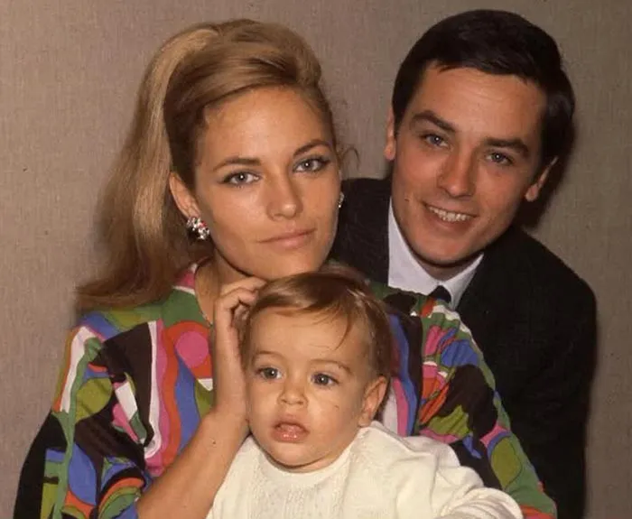 Ален Делон и Натали Бартелеми Ален Делон и Натали Бартелеми 3