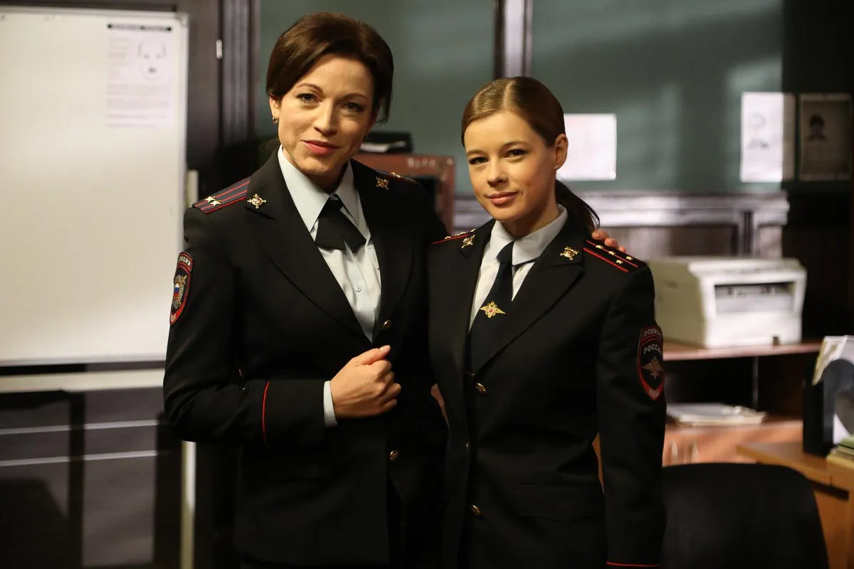 Алёна Хмельницкая в сериале Старая гвардия Алёна Хмельницкая в сериале Старая гвардия