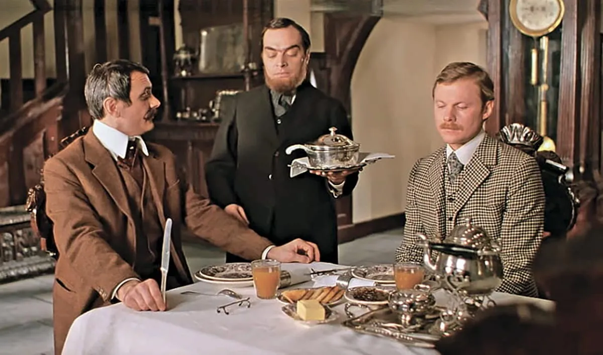 Александр Адабашьян в фильме Приключения Шерлока Холмса и доктора Ватсона: Собака Баскервилей