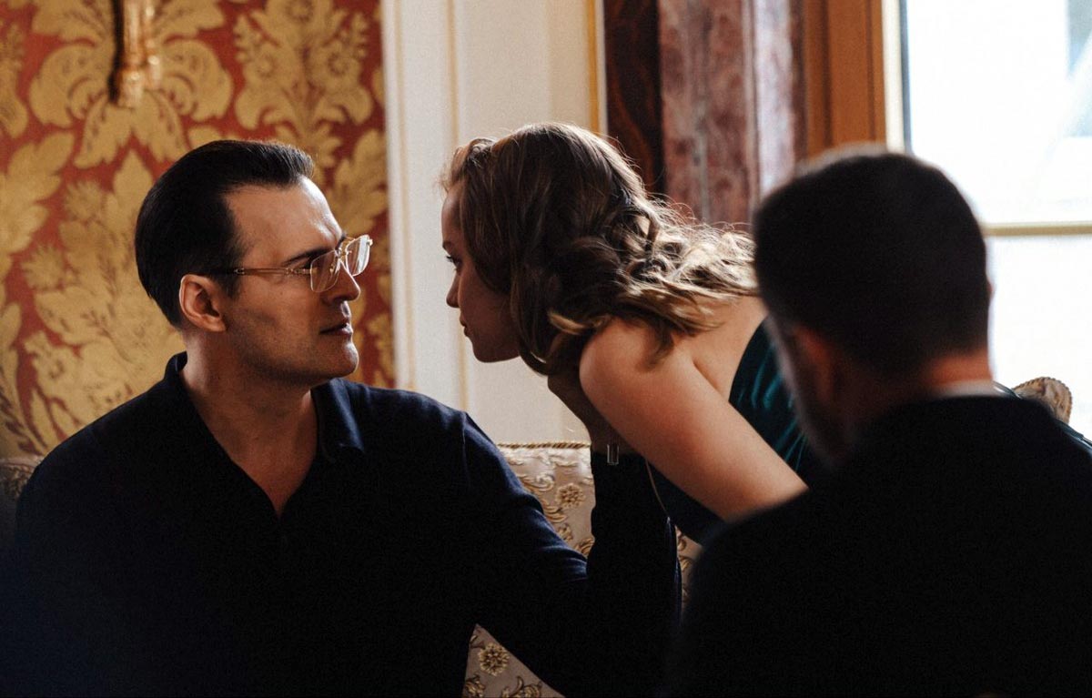 Александр Дьяченко в сериале Жизнь по вызову Александр Дьяченко в сериале Жизнь по вызову