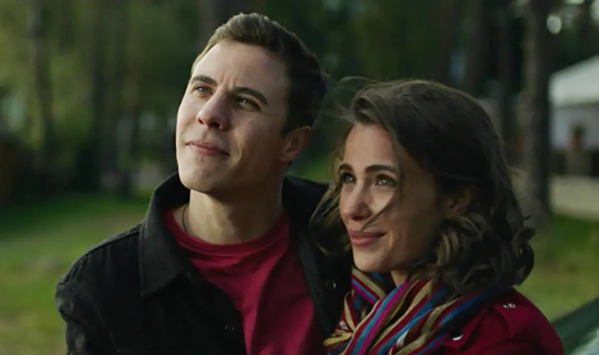 Александр Ляпин в сериале Тень за спиной Александр Ляпин в сериале Тень за спиной