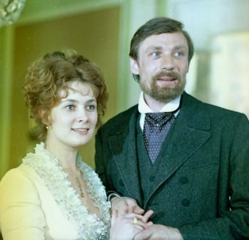 Александр Михайлов в фильме Бешеные деньги Александр Михайлов в фильме Бешеные деньги