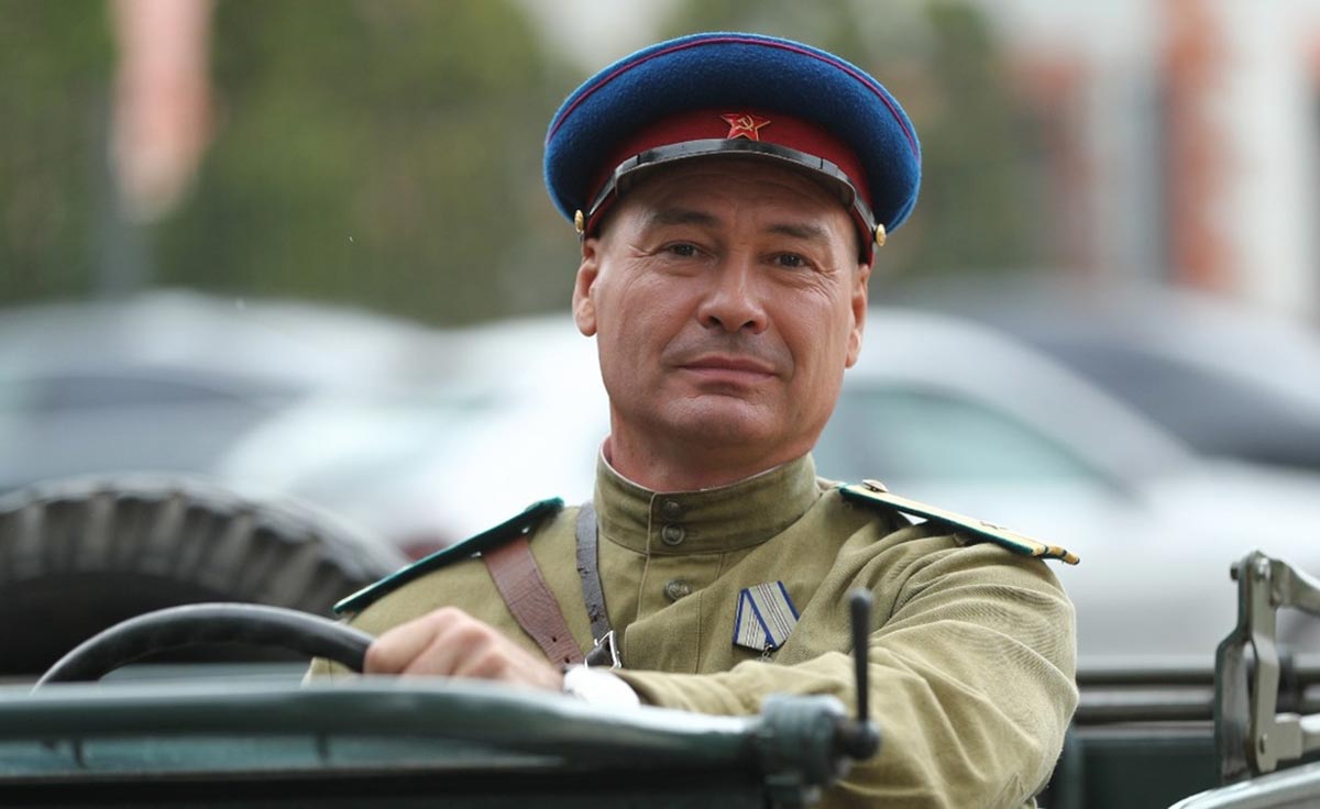 Александр Песков в сериале По законам военного времени. Мятеж Александр Песков в сериале По законам военного времени. Мятеж