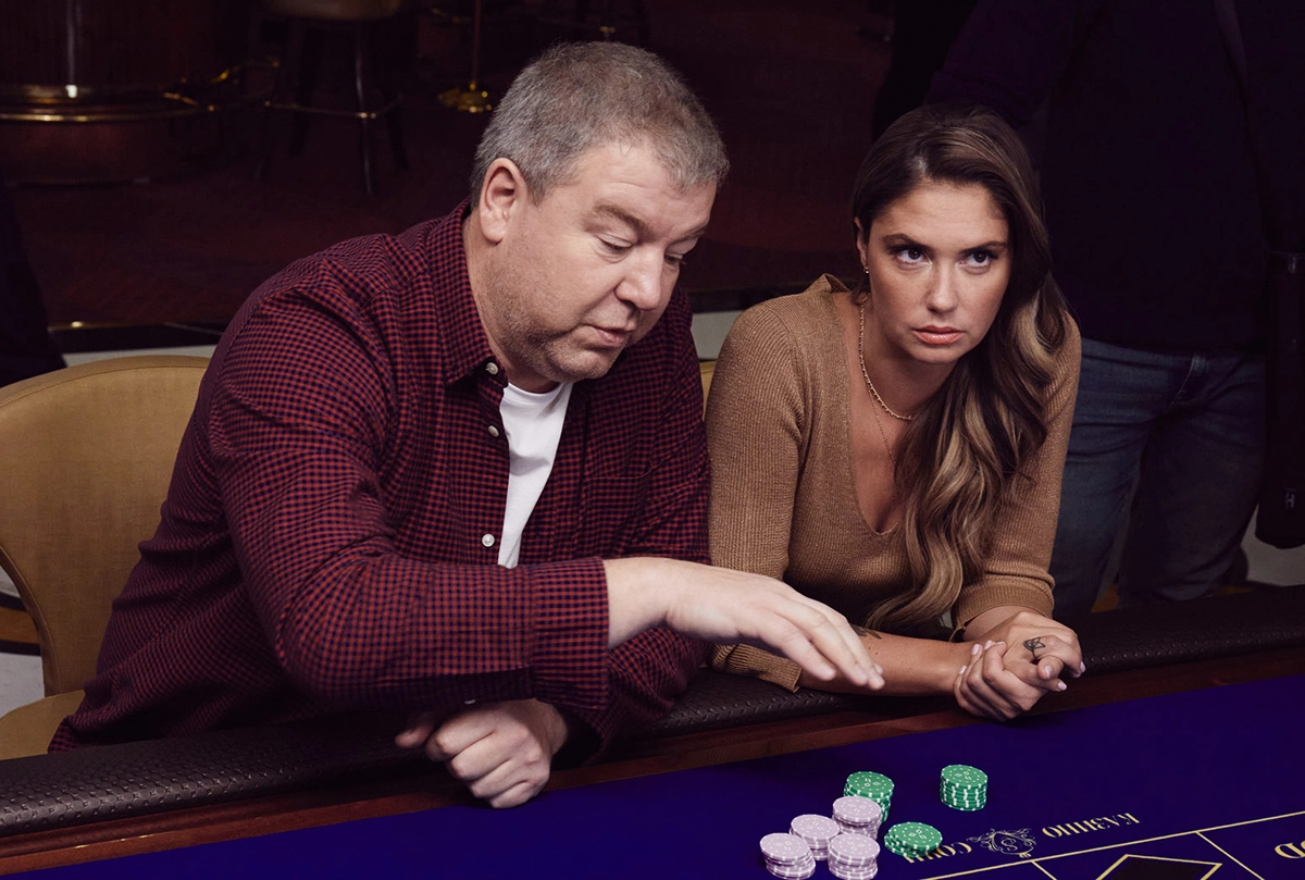 Александр Робак в фильме Честный развод