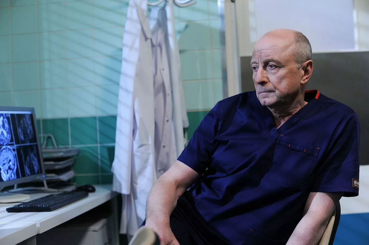 Александр Сирин в сериале Склифосовский