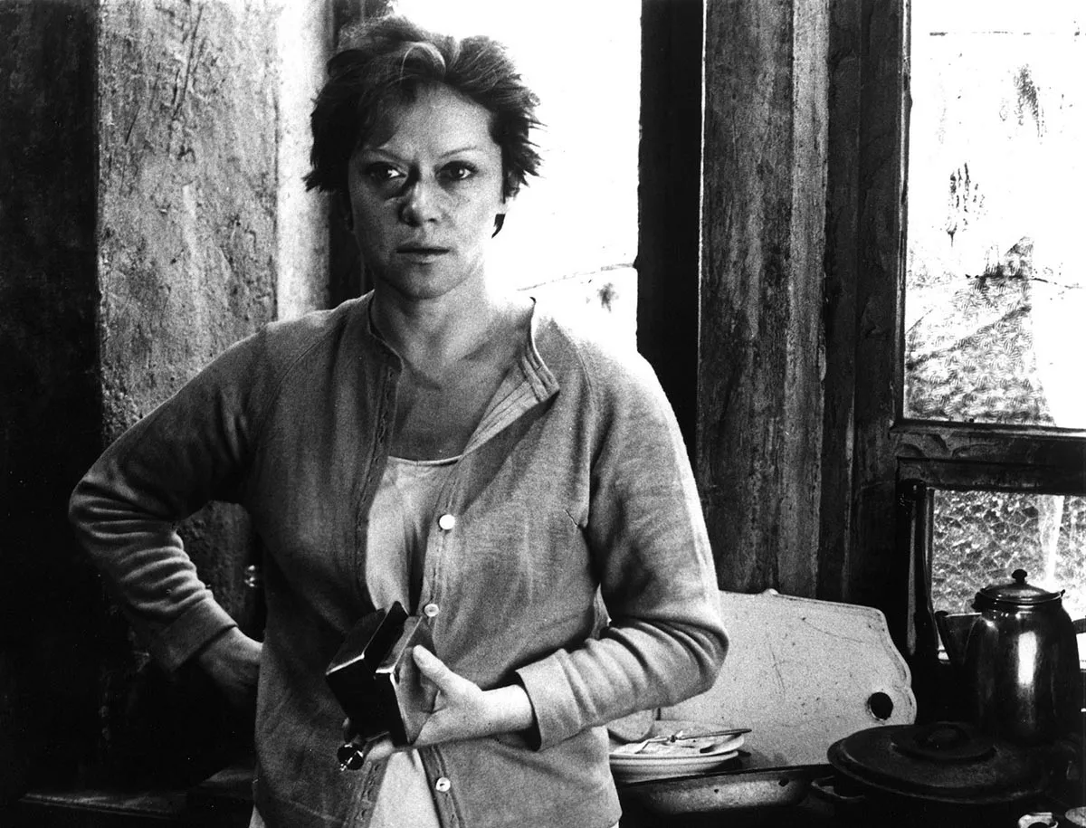 Алиса Фрейндлих в фильме Сталкер Алиса Фрейндлих в фильме Сталкер