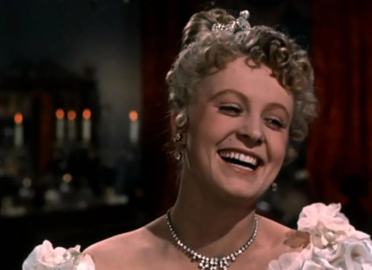 Алла Ларионова в фильме Анна на шее