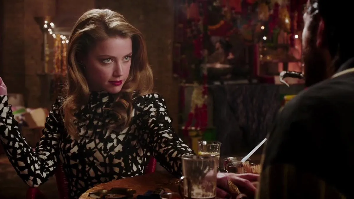 Эмбер Хёрд в фильме Лондонские поля