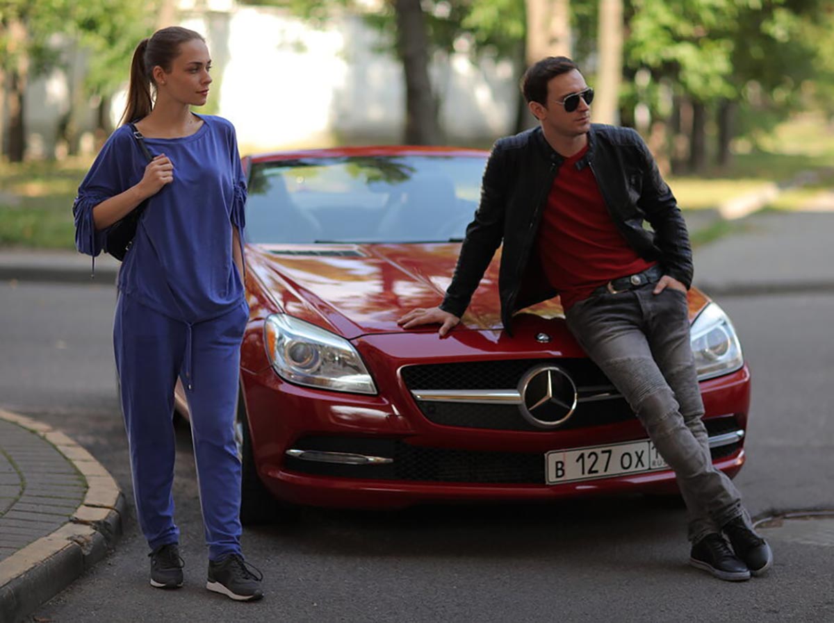 Анастасия Крылова в сериале Исправленному верить