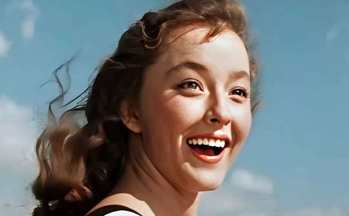 Анастасия Вертинская в фильме Алые паруса Анастасия Вертинская в фильме Алые паруса