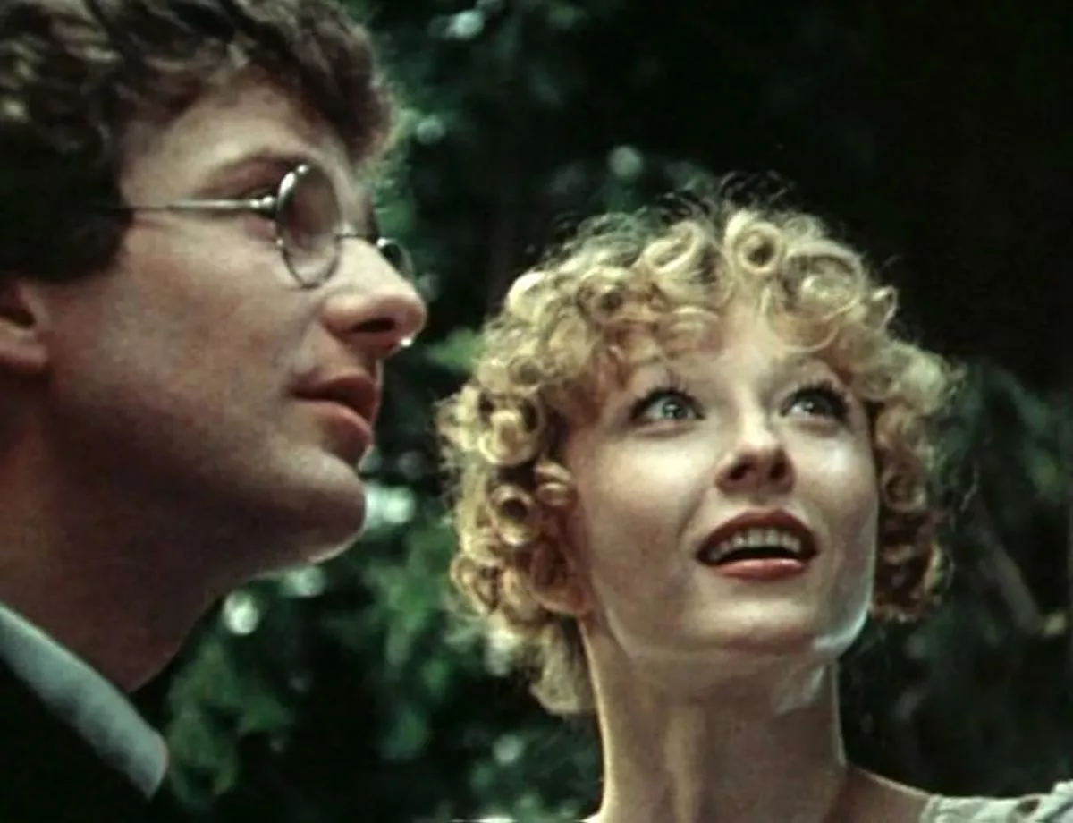 Анастасия Вертинская в фильме Безымянная звезда Анастасия Вертинская в фильме Безымянная звезда