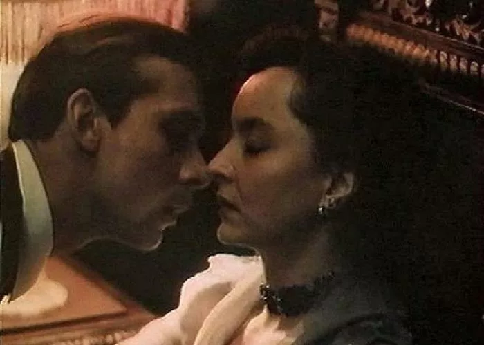 Анастасия Вертинская в фильме Жажда страсти Анастасия Вертинская в фильме Жажда страсти