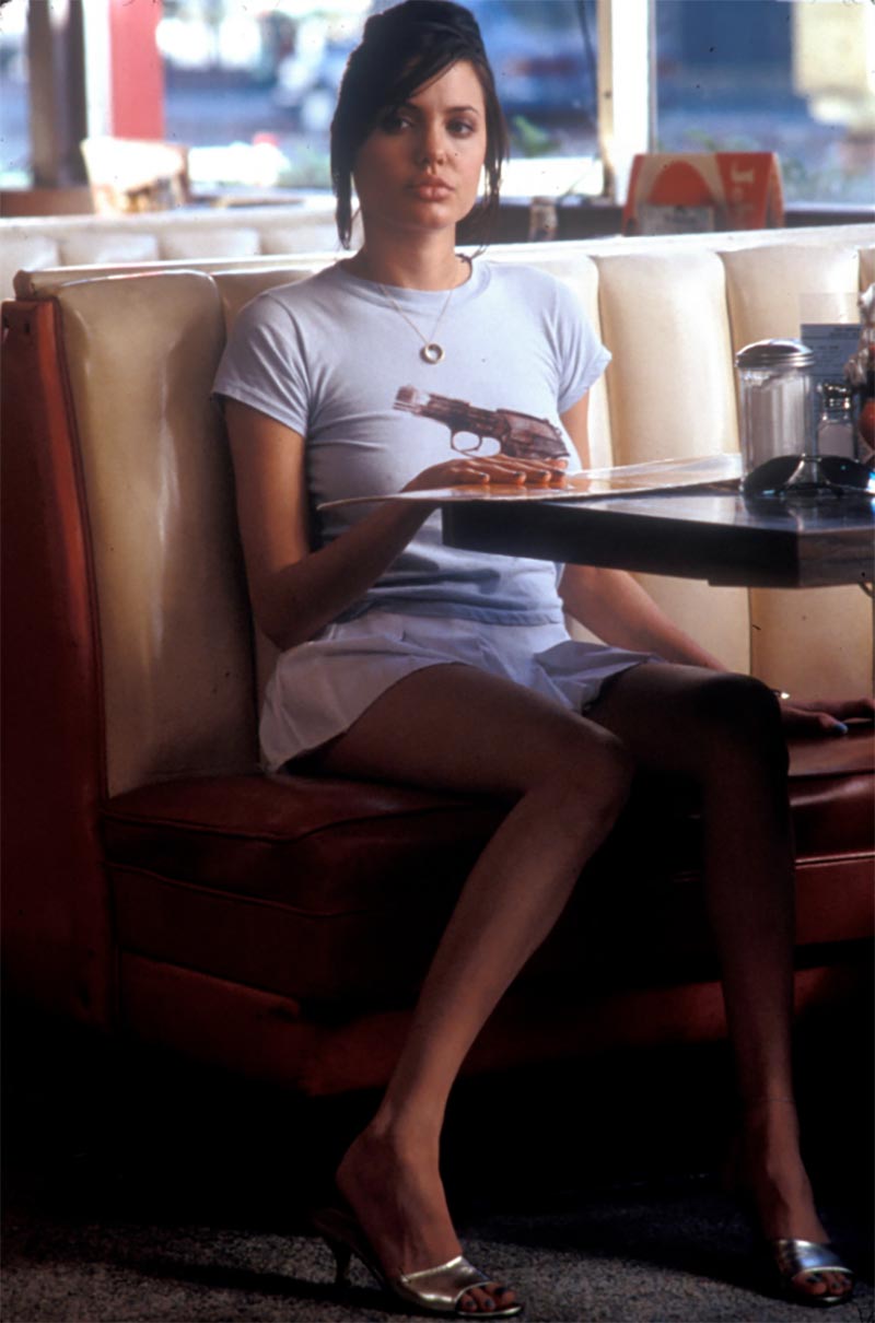 Анджелина Джоли в фильме Луна пустыни Анджелина Джоли в фильме Луна пустыни