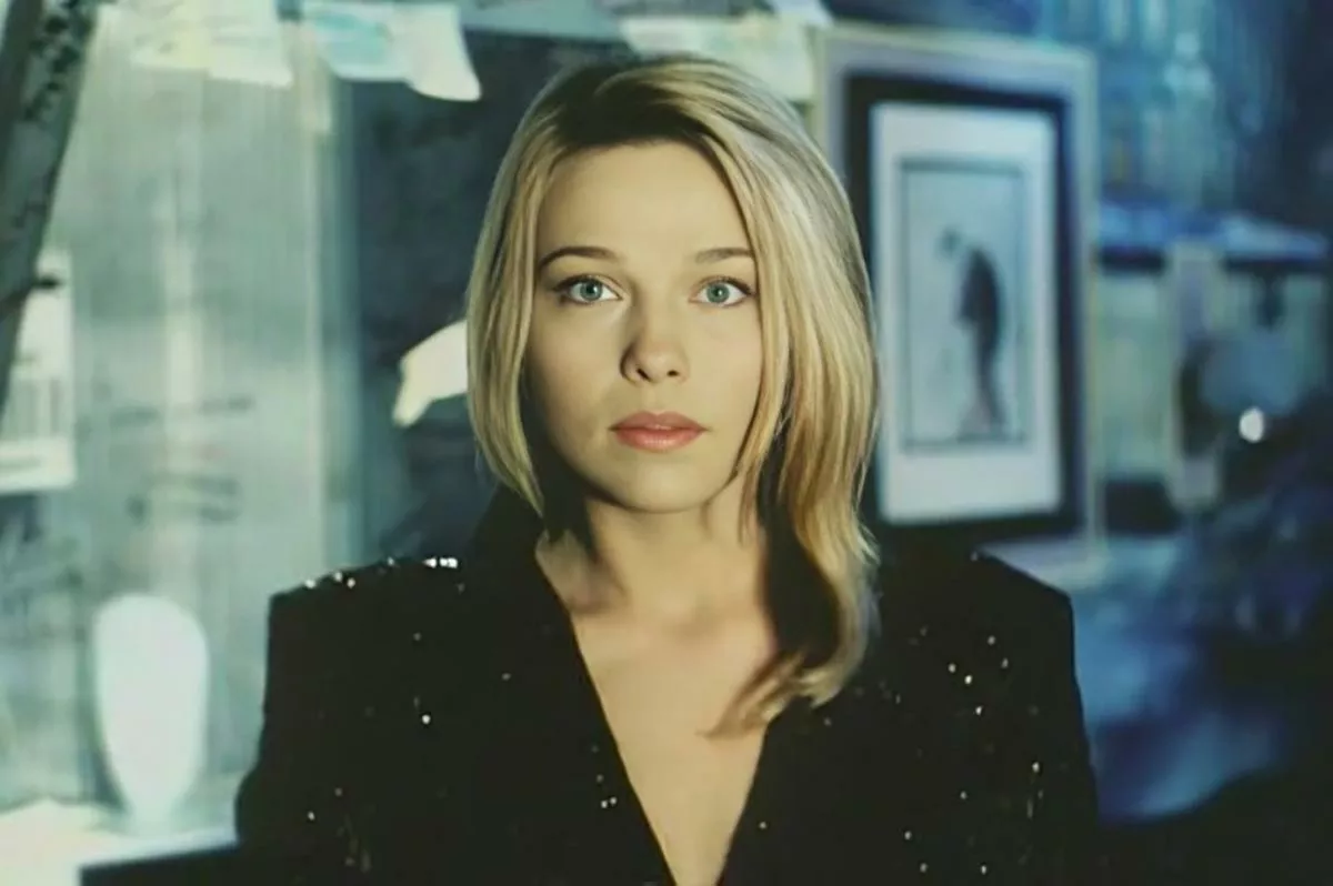 Анна Легчилова в фильме Перекрёсток