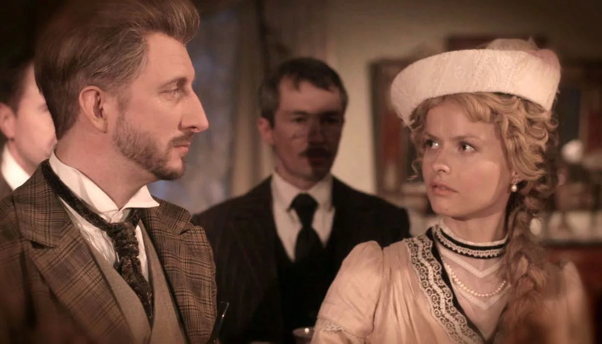 Анна Лутцева в сериале Плакучая ива Анна Лутцева в сериале Плакучая ива