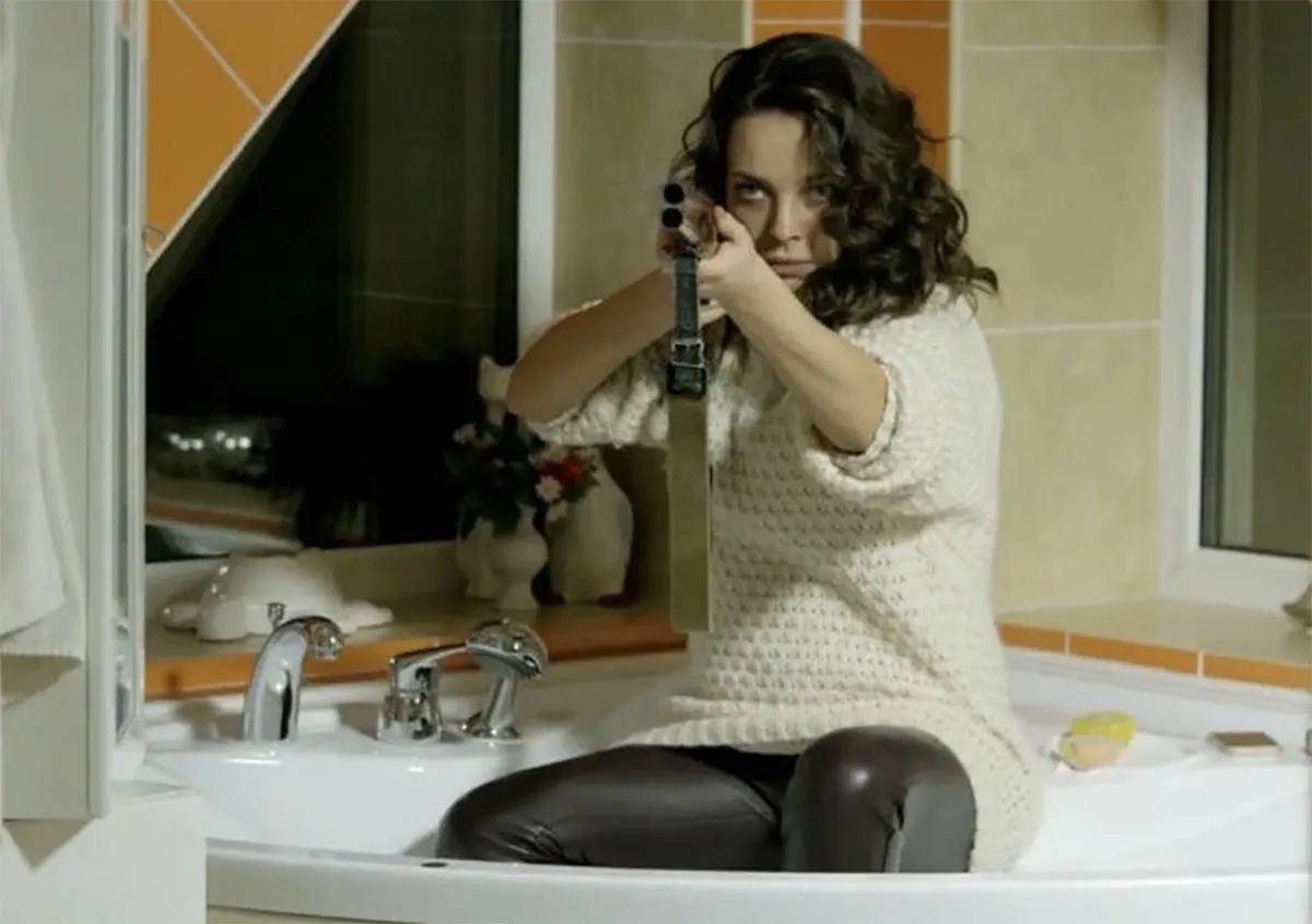 Анна Попова в сериале Украденная свадьба