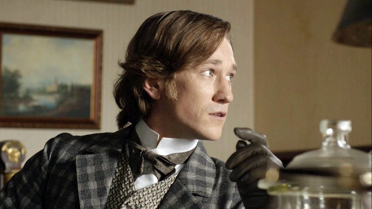 Антон Шагин в сериале Бесы