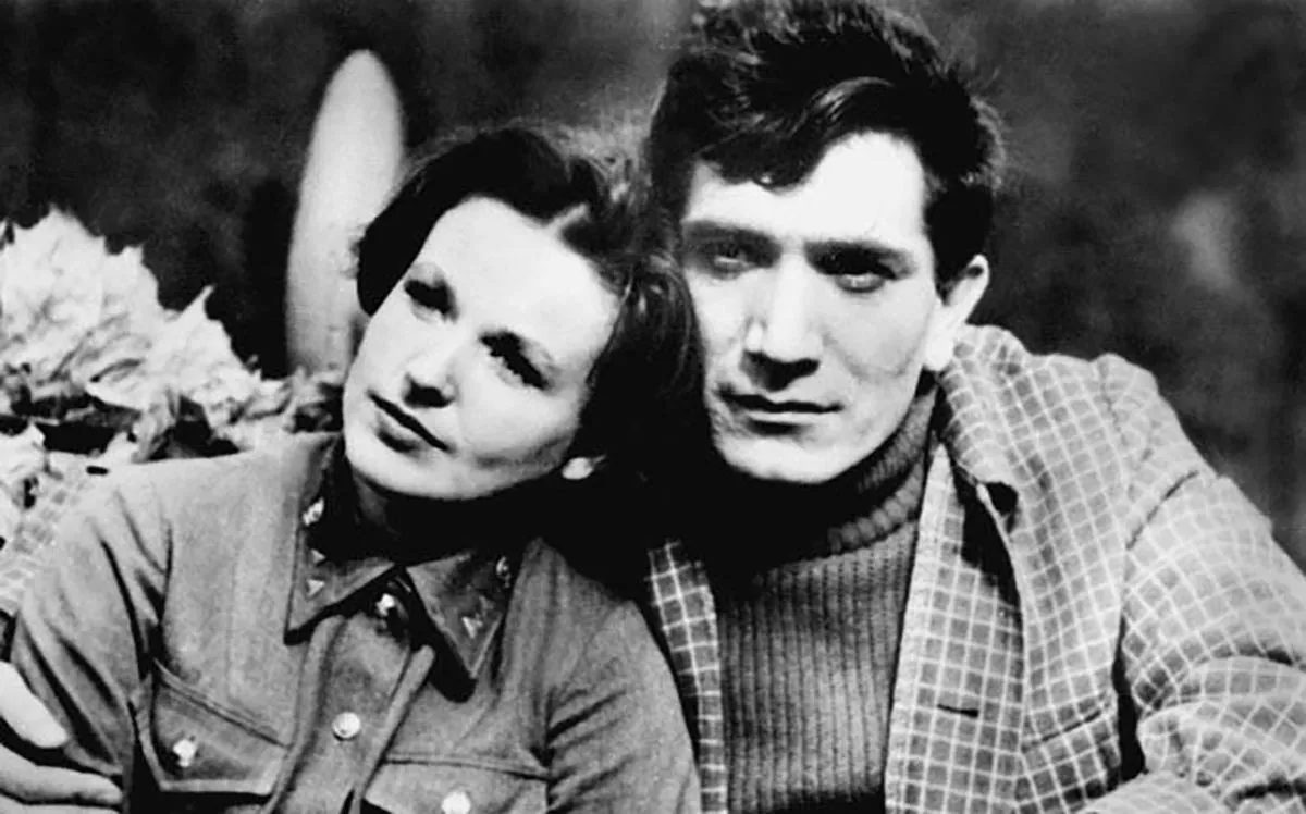 Армен Джигарханян в фильме Здравствуй, это я