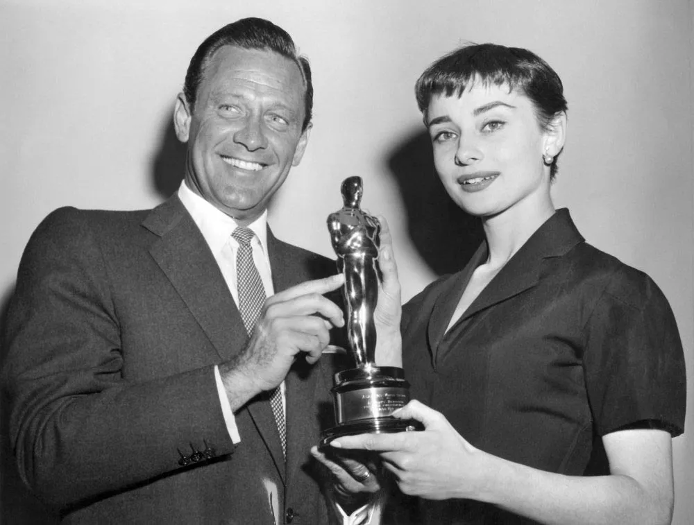 Одри Хепберн и Уильям Холден 5