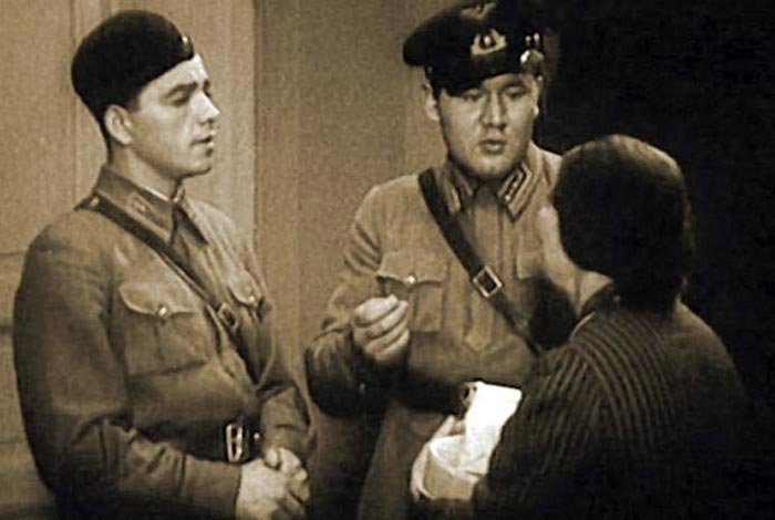 Борис Андреев в фильме Истребители