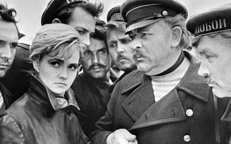 Борис Андреев в фильме Оптимистическая трагедия