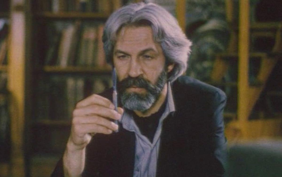 Борис Хмельницкий в фильме Убийство в Саншайн-Менор Борис Хмельницкий в фильме Убийство в Саншайн-Менор