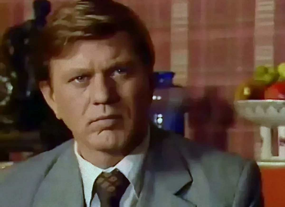 Борис Сморчков в фильме Дом у кольцевой дороги Борис Сморчков в фильме Дом у кольцевой дороги