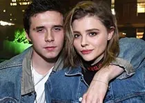 Бруклин Бекхэм и Хлоя Грейс Морец