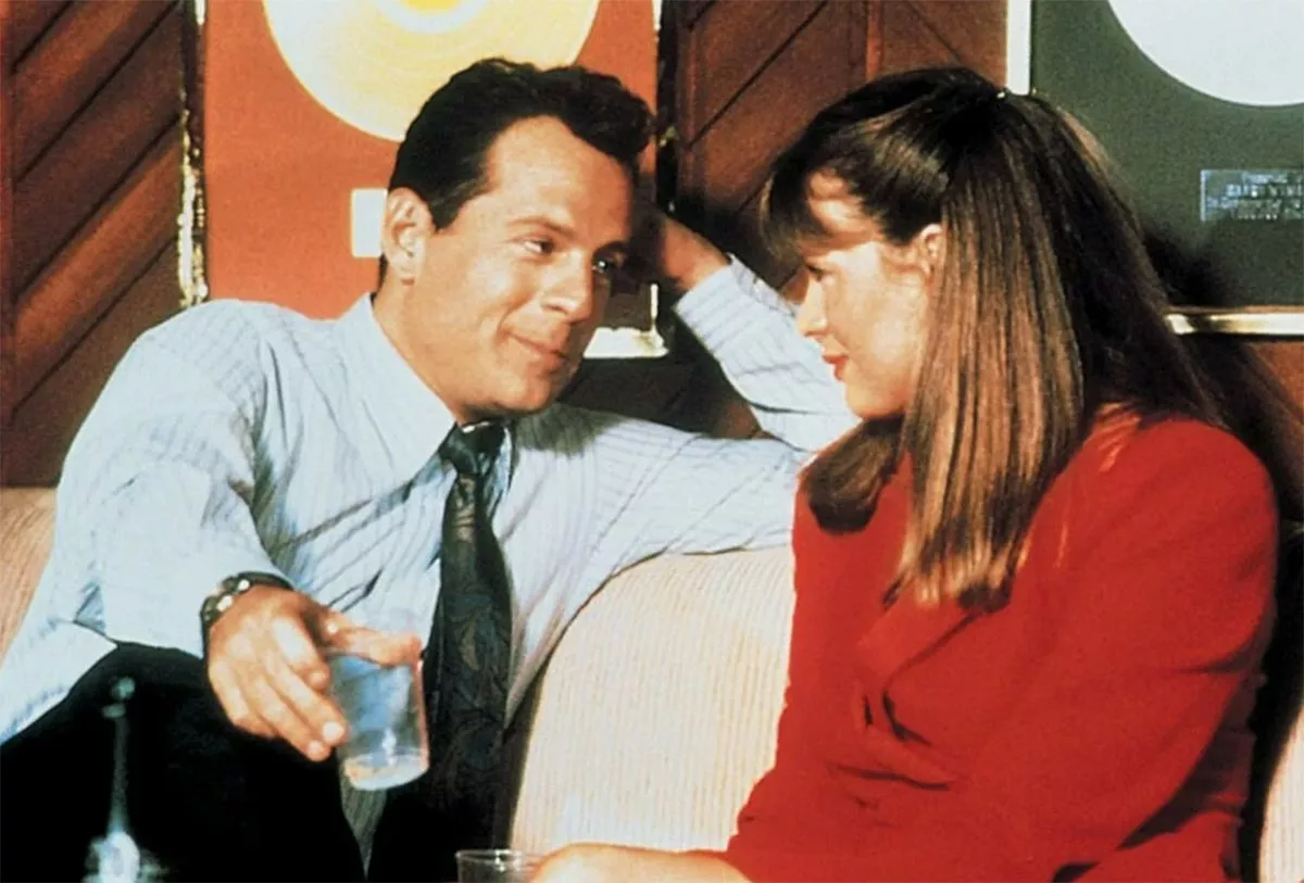 Брюс Уиллис в фильме Свидание вслепую Брюс Уиллис в фильме Свидание вслепую