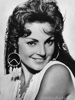 Кармен Севилья