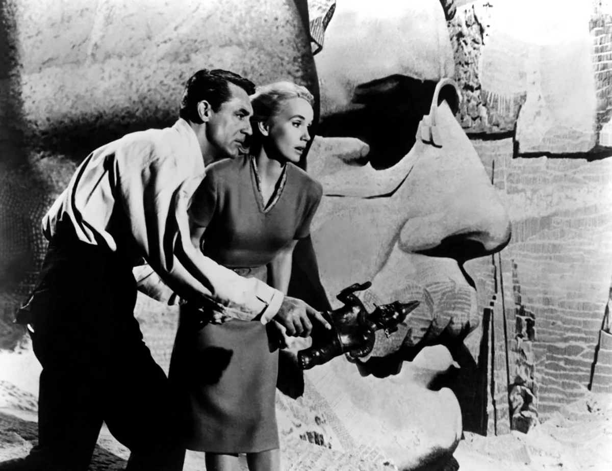 Кэри Грант в фильме К Северу через Северо-запад Кэри Грант в фильме К Северу через Северо-запад