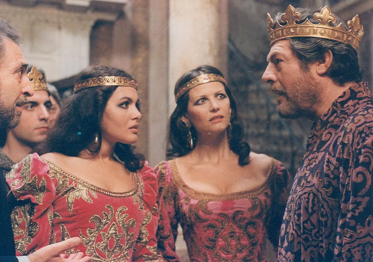 Клаудия Кардинале в фильме Генрих IV