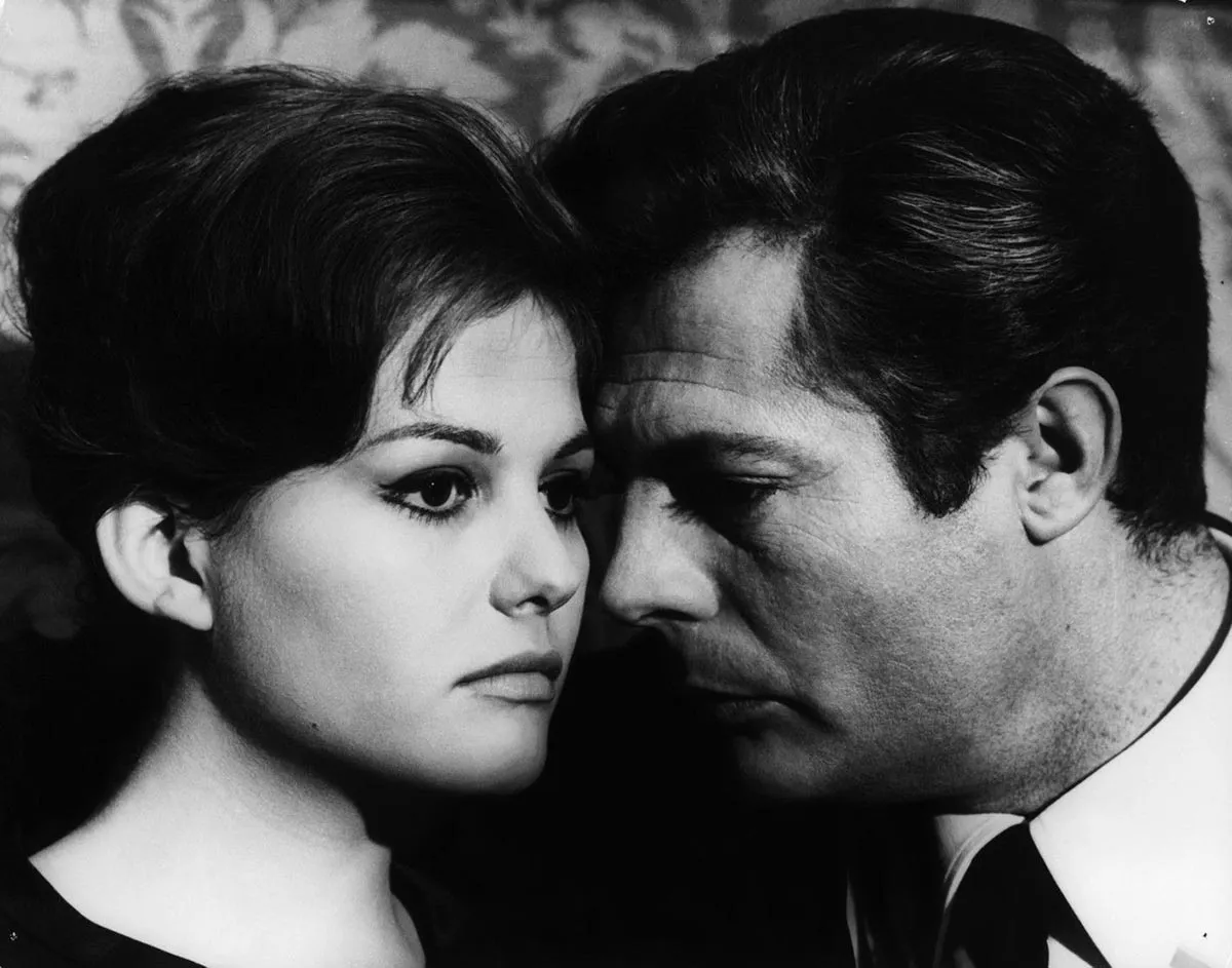 Клаудия Кардинале в фильме Красавчик Антонио