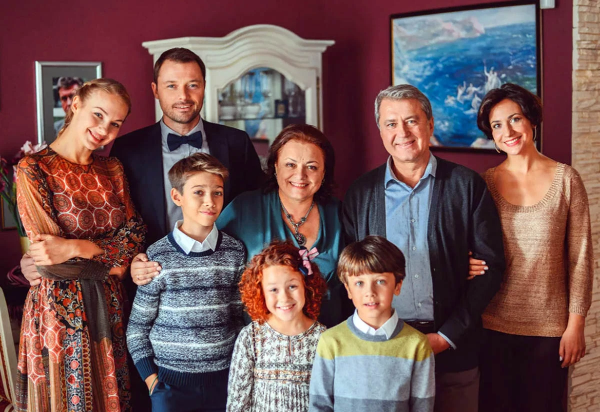 Елена Цыплакова в сериале Свидетельство о рождении Елена Цыплакова в сериале Свидетельство о рождении