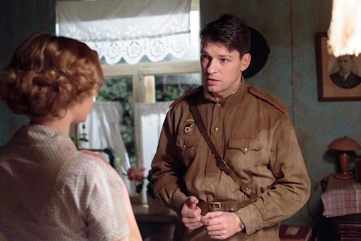 Даниил Страхов в сериале Неоконченный бой