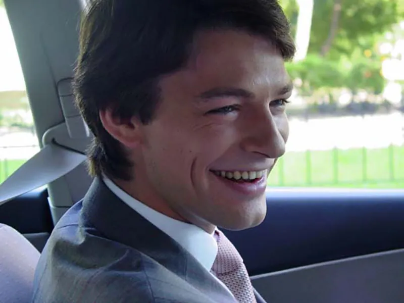 Даниил Страхов в сериале Торгаши