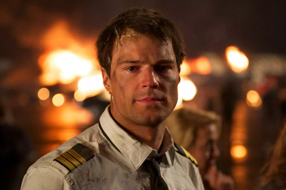 Данила Козловский в фильме Экипаж