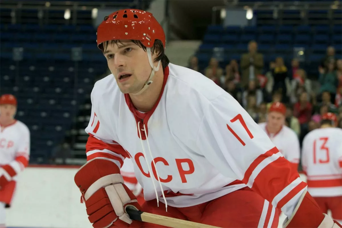 Данила Козловский в фильме Легенда №17