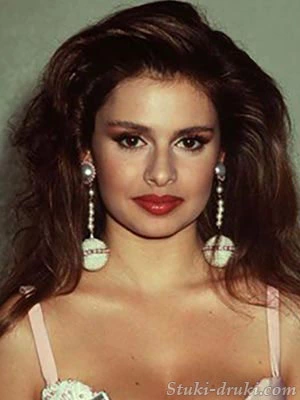 Дебора Каприольо